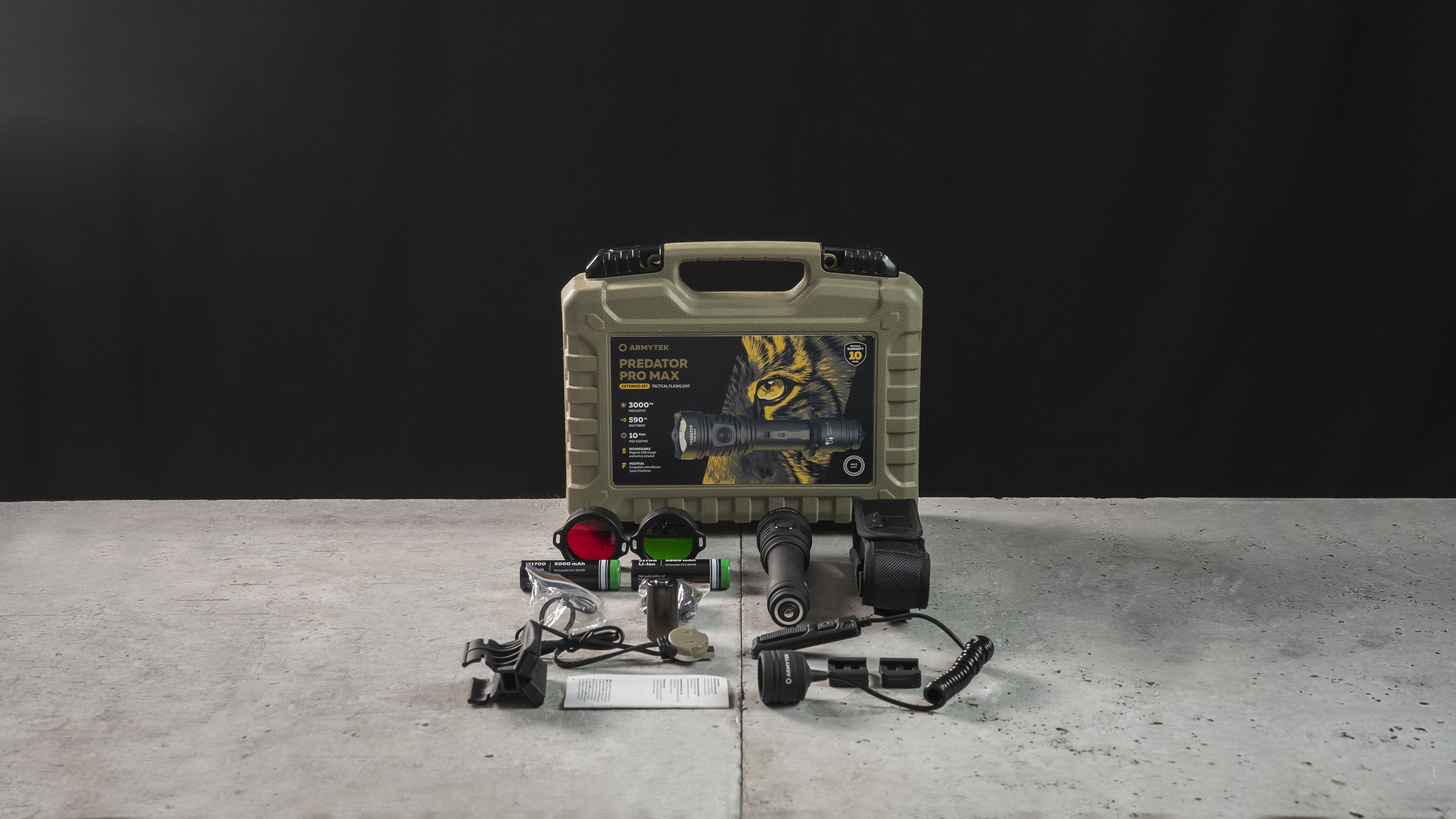 Armytek Predator Pro Max Extended Set în cutie