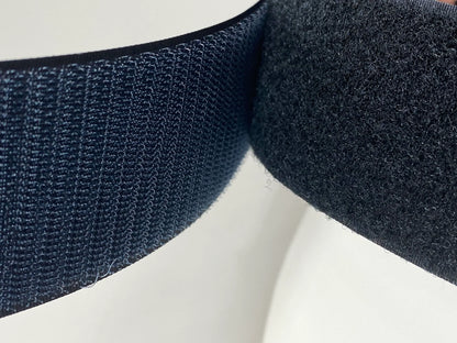 Banda Velcro Original Alfatex 25mm – Arici textil profesional pentru prindere si fixare Negru